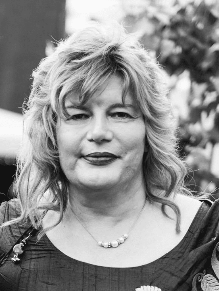 Sue Pascoe 3 3