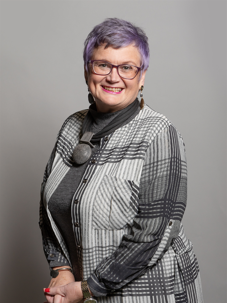 carolyn harris