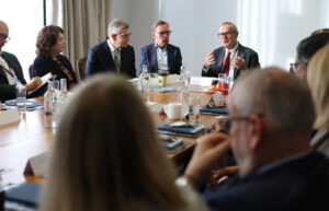 UOL Roundtable 280926 029